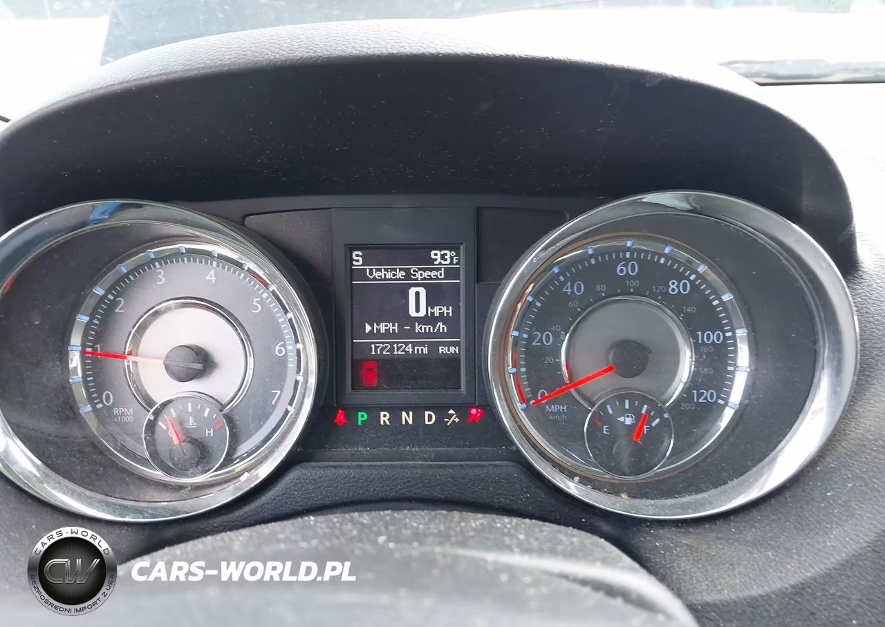 2013 Chrysler Town & Country Touring VIN:2C4RC1BG8DR756332 - 7