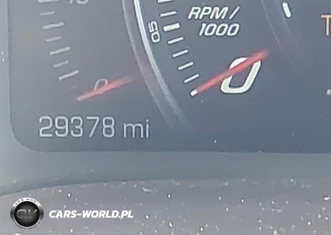 2015 Chevrolet Corvette Stingray VIN:1G1YF2D74F5106055 - 15