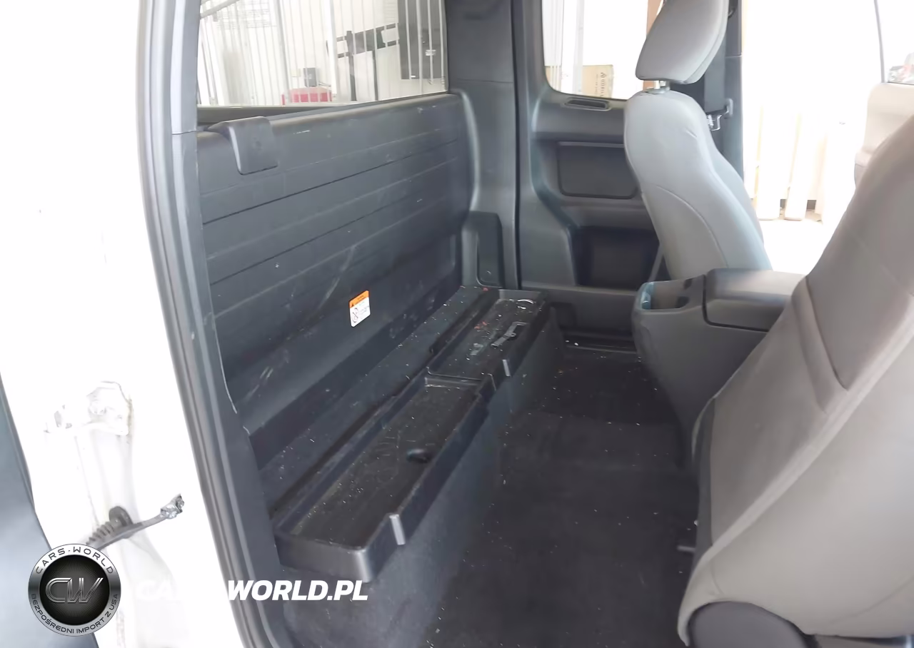 2021 Toyota Tacoma Sr VIN:3TYRX5GN7MT028967 - 8
