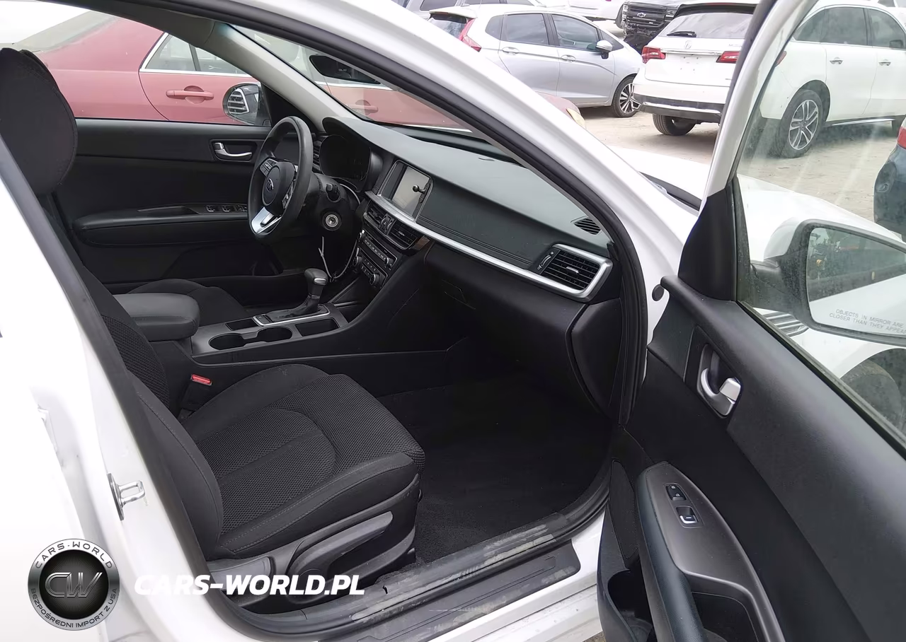 2019 Kia Optima Lx VIN:5XXGT4L35KG320452 - 5