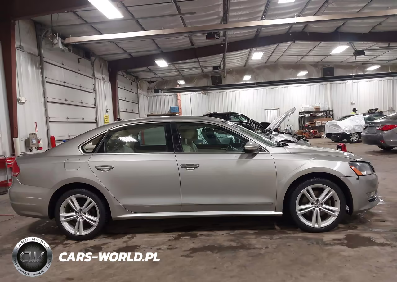 2012 Volkswagen Passat 2.0L Tdi Sel Premium VIN:1VWCN7A31CC054763 - 13