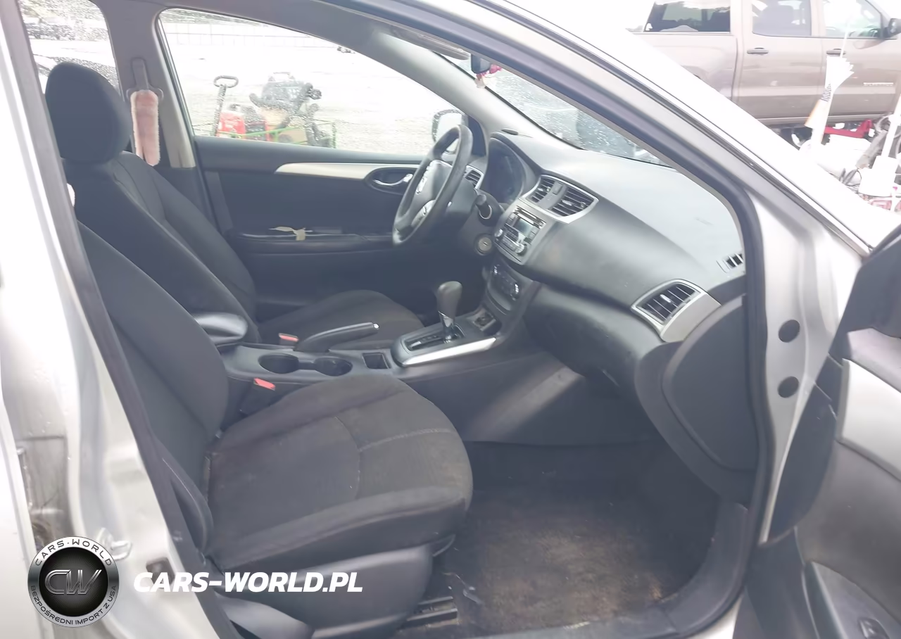 2017 Nissan Sentra S VIN:3N1AB7AP6HY205040 - 5