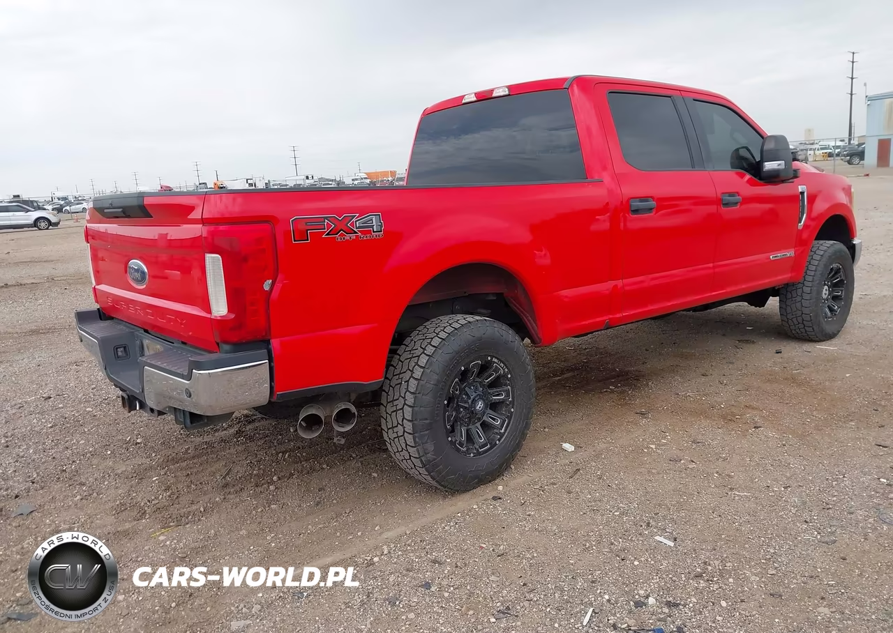 2017 Ford F-250 Xlt VIN:1FT7W2BT7HEB68989 - 4