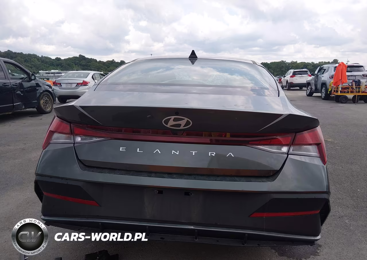 2025 Hyundai Elantra Se VIN:KMHLL4DG1SU943072 - 16