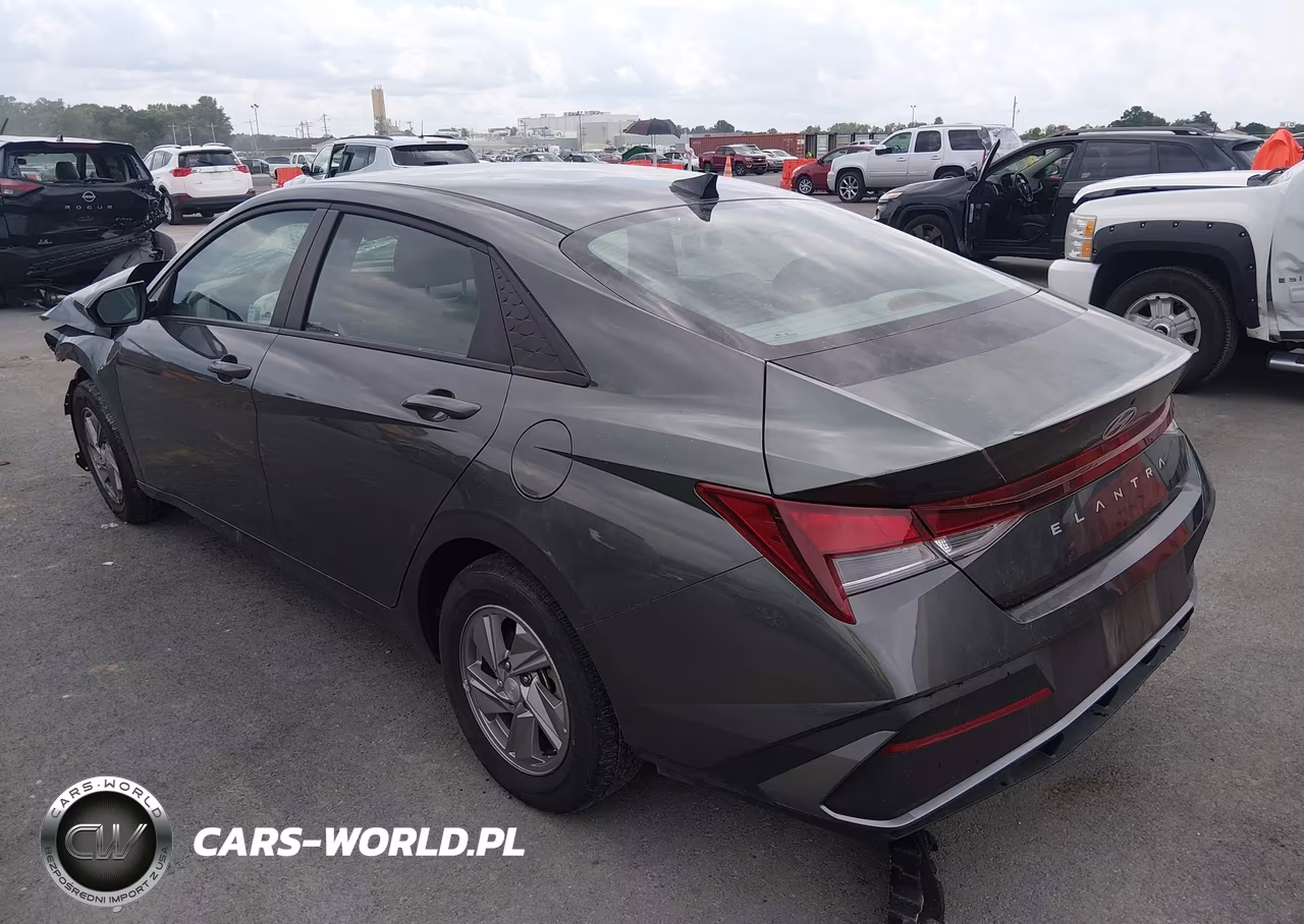 2025 Hyundai Elantra Se VIN:KMHLL4DG1SU943072 - 3