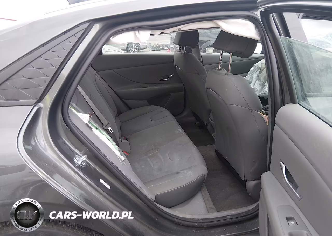2025 Hyundai Elantra Se VIN:KMHLL4DG1SU943072 - 8