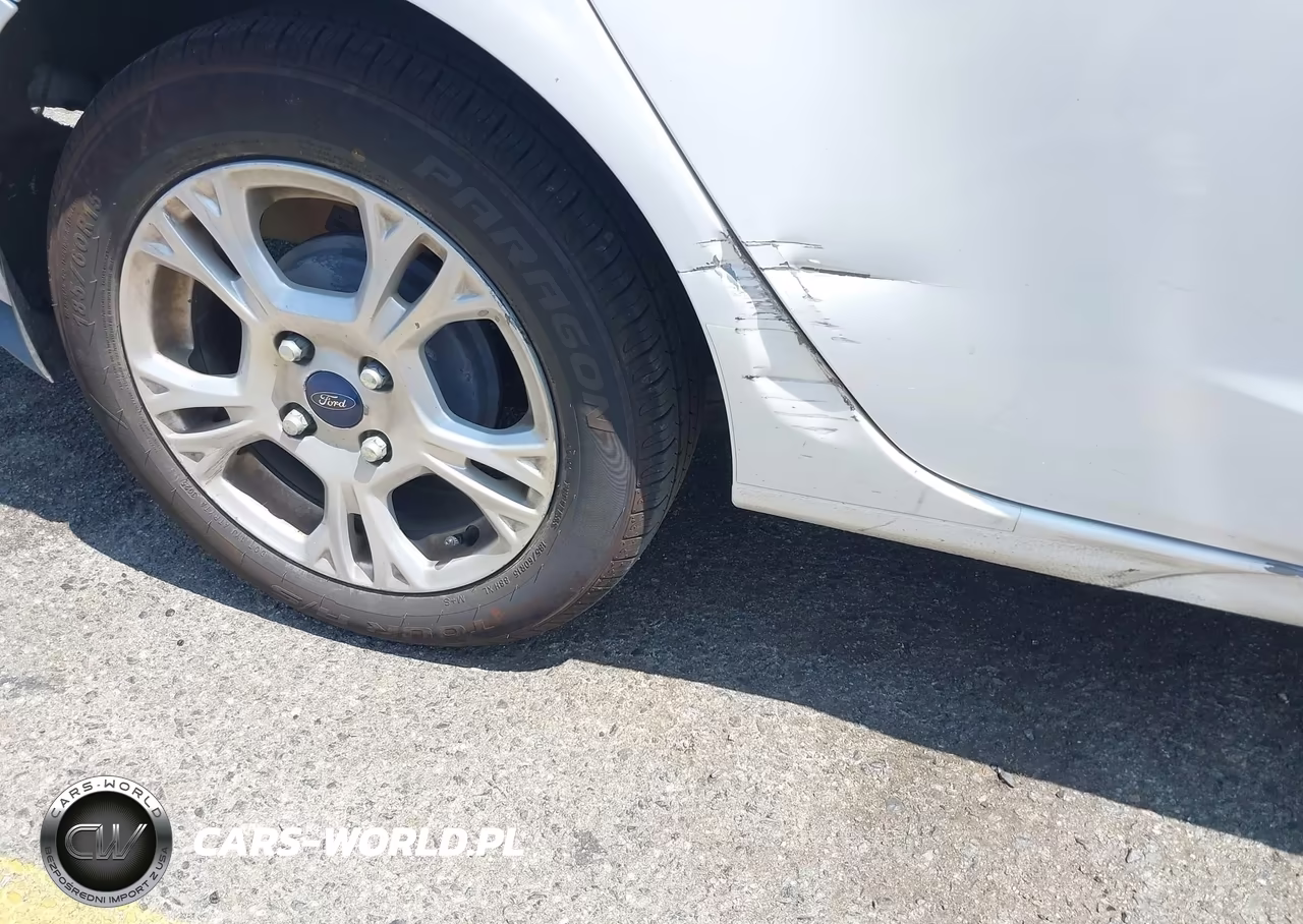 2016 Ford Fiesta Se VIN:3FADP4BJ0GM112191 - 6