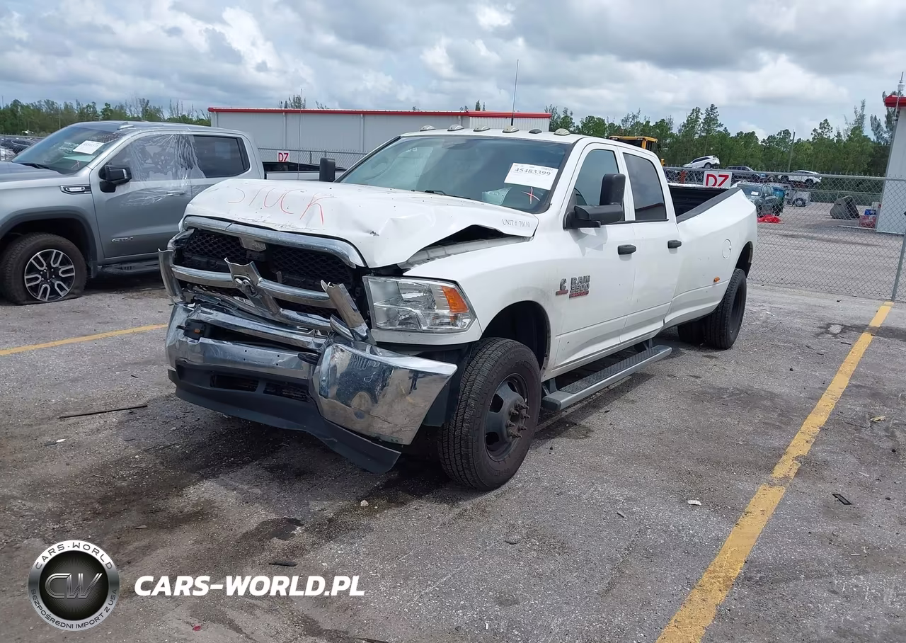 2018 Ram 3500 Tradesman 4X4 8' Box VIN:3C63RRGL5JG330423 - 2