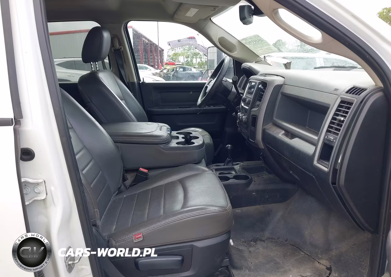2018 Ram 3500 Tradesman 4X4 8' Box VIN:3C63RRGL5JG330423 - 5