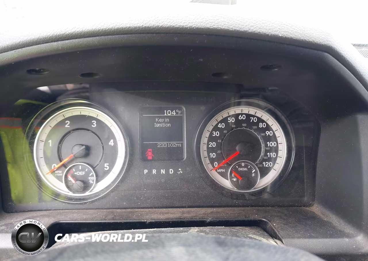 2018 Ram 3500 Tradesman 4X4 8' Box VIN:3C63RRGL5JG330423 - 7