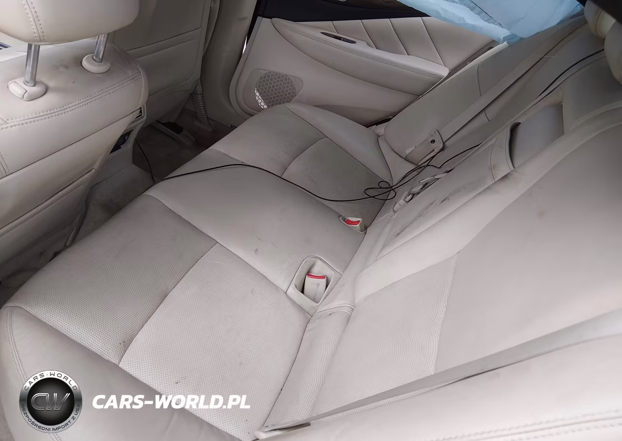 2014 Infiniti Q50 Premium VIN:JN1BV7AP5EM682973 - 8