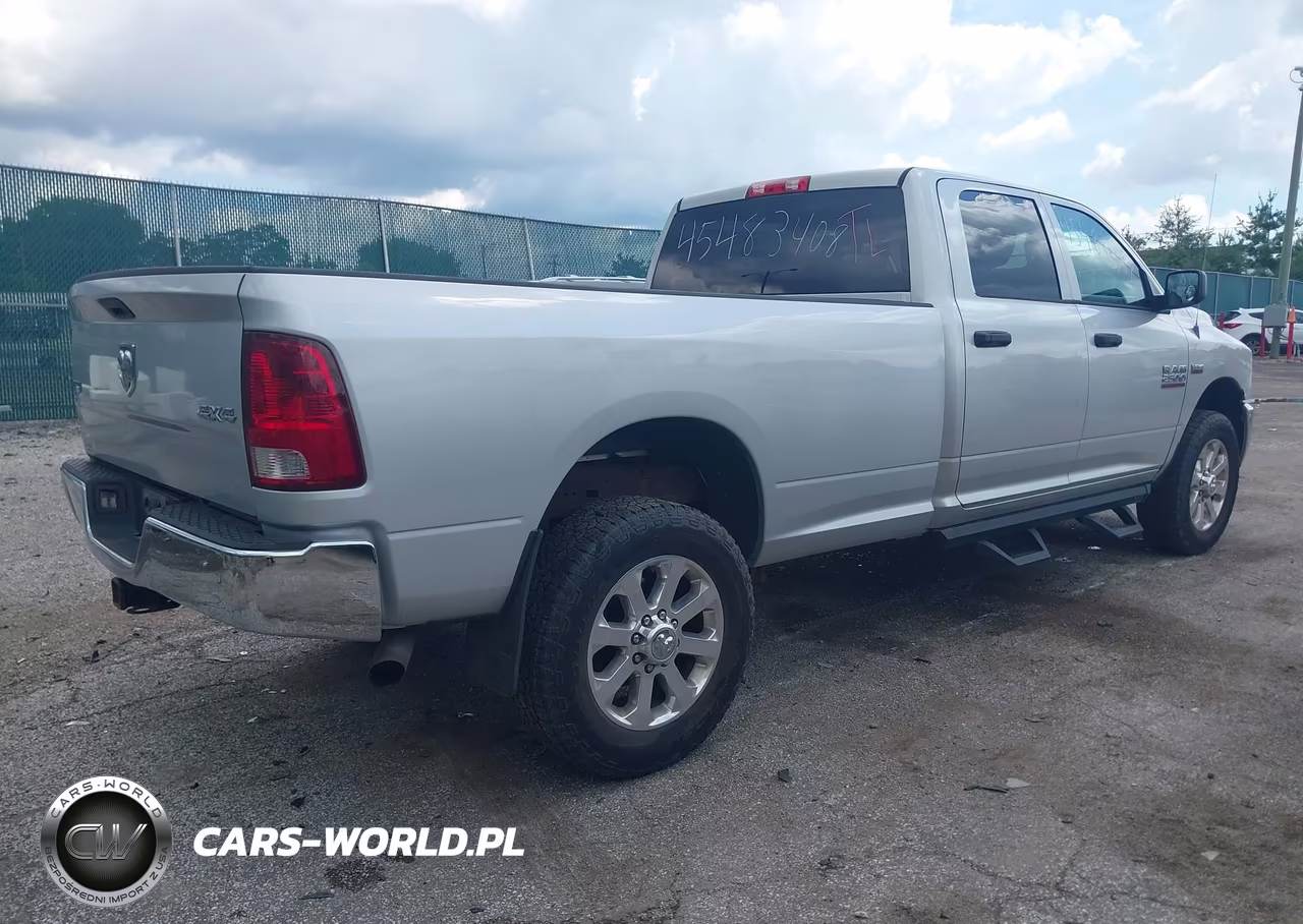 2014 Ram 2500 Tradesman VIN:3C6UR5HJ1EG113645 - 4