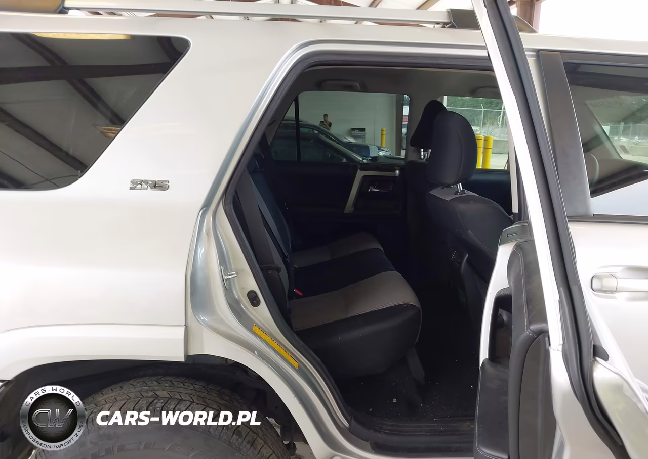 2021 Toyota 4Runner Sr5 VIN:JTEMU5JR3M5922203 - 8