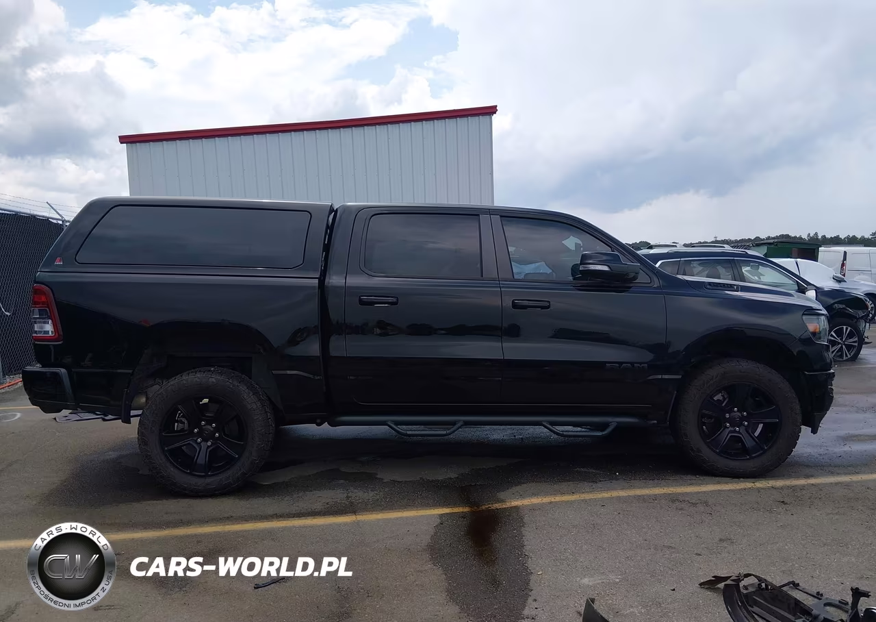 2020 Ram 1500 Big Horn 4X4 5'7 Box VIN:1C6SRFFT1LN233984 - 13