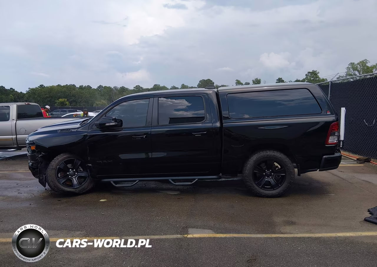 2020 Ram 1500 Big Horn 4X4 5'7 Box VIN:1C6SRFFT1LN233984 - 14
