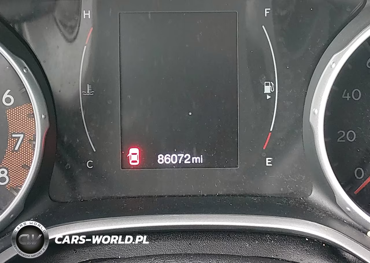 2019 Jeep Compass Latitude 4X4 VIN:3C4NJDBB2KT748585 - 15