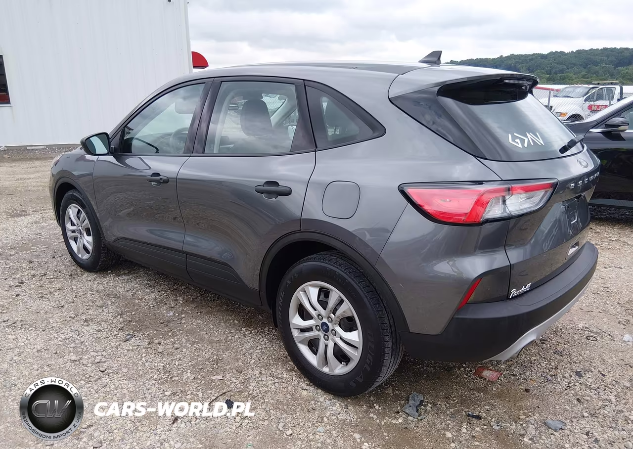 2021 Ford Escape S VIN:1FMCU0F60MUA53658 - 3