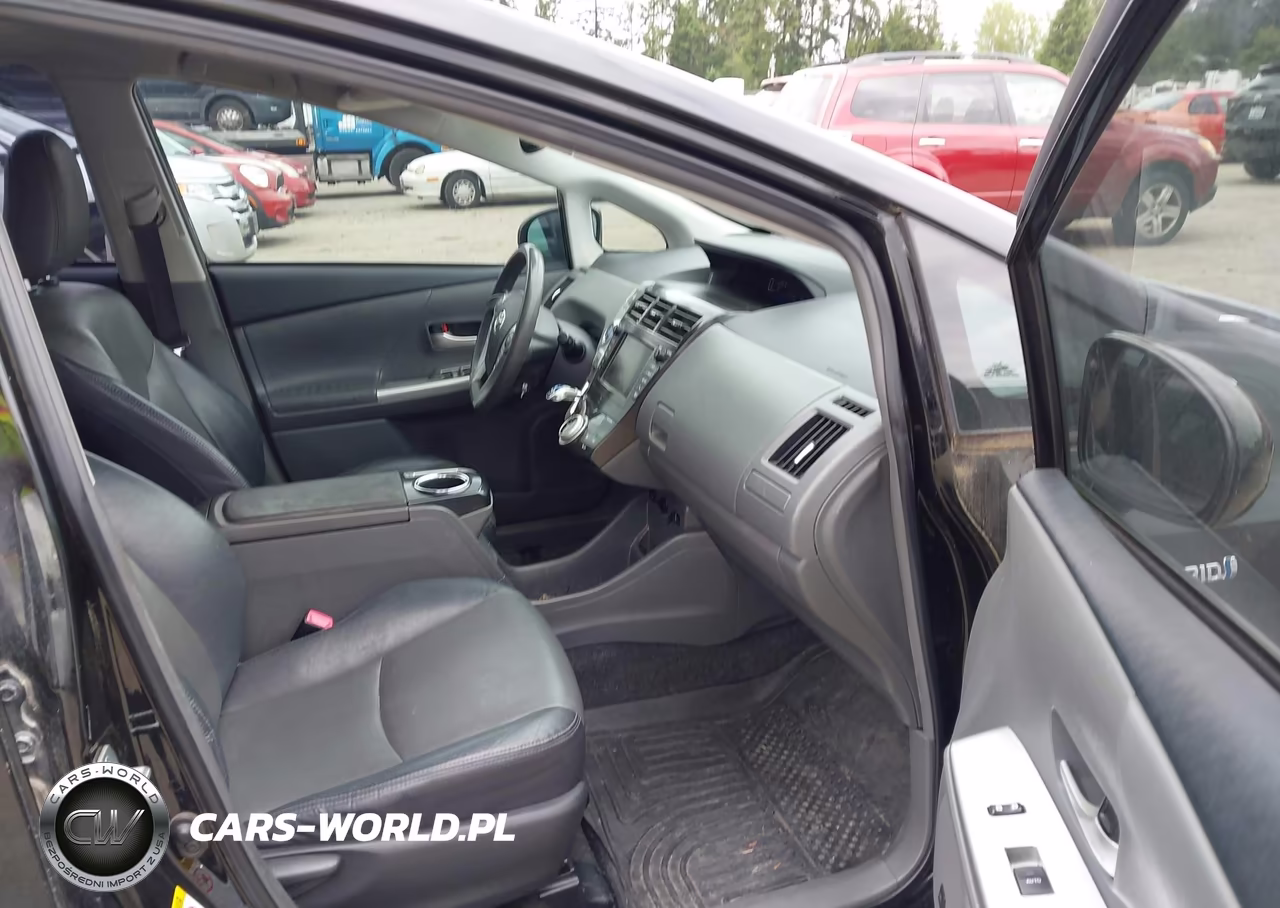 2012 Toyota Prius V Five VIN:JTDZN3EU5C3126797 - 5