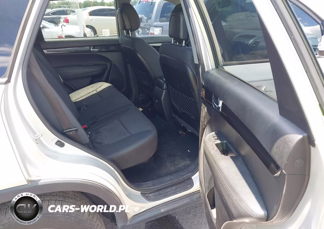 2013 Kia Sorento Lx VIN:5XYKT3A1XDG312772 - 8