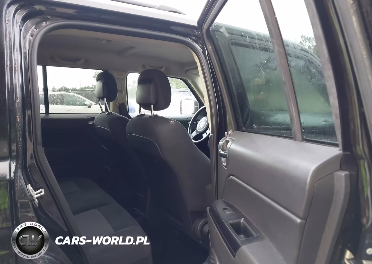 2016 Jeep Patriot Sport VIN:1C4NJRBB6GD566396 - 8