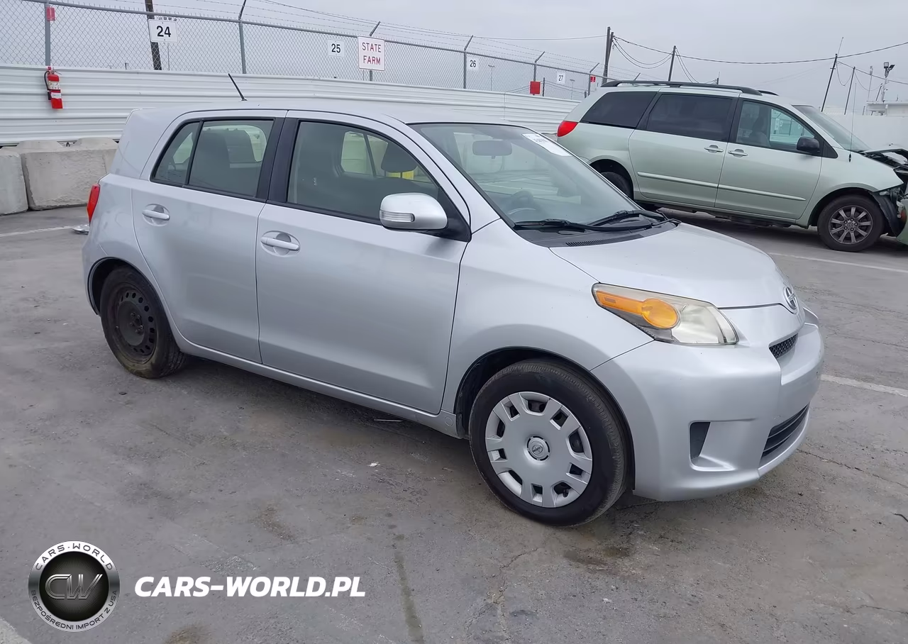 2014 Scion Xd – zdjęcie 1 z 16