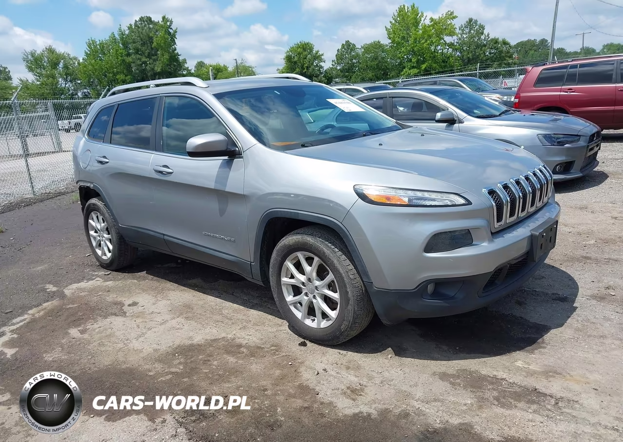 2015 Jeep Cherokee Latitude – zdjęcie 1 z 16