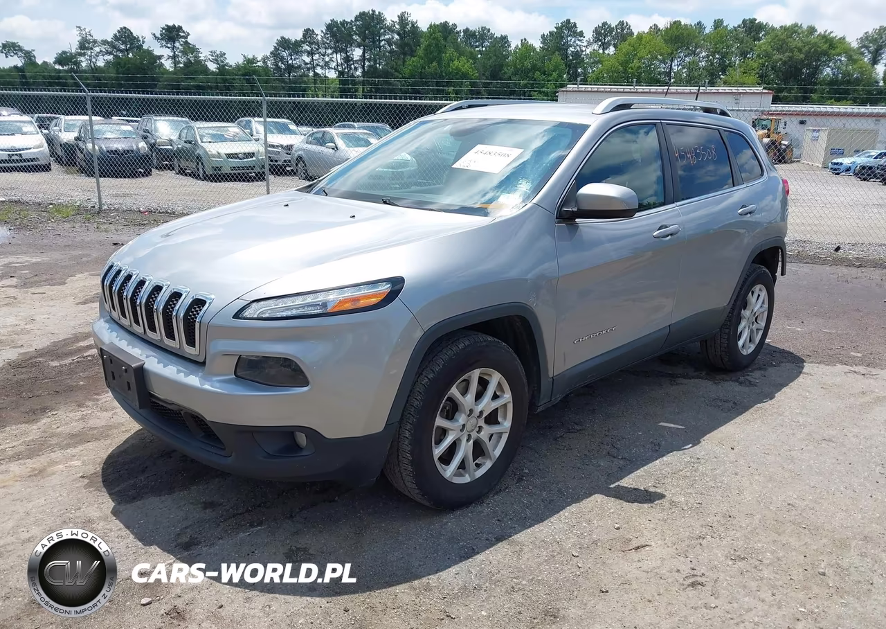 2015 Jeep Cherokee Latitude VIN:1C4PJMCS8FW552240 - 2