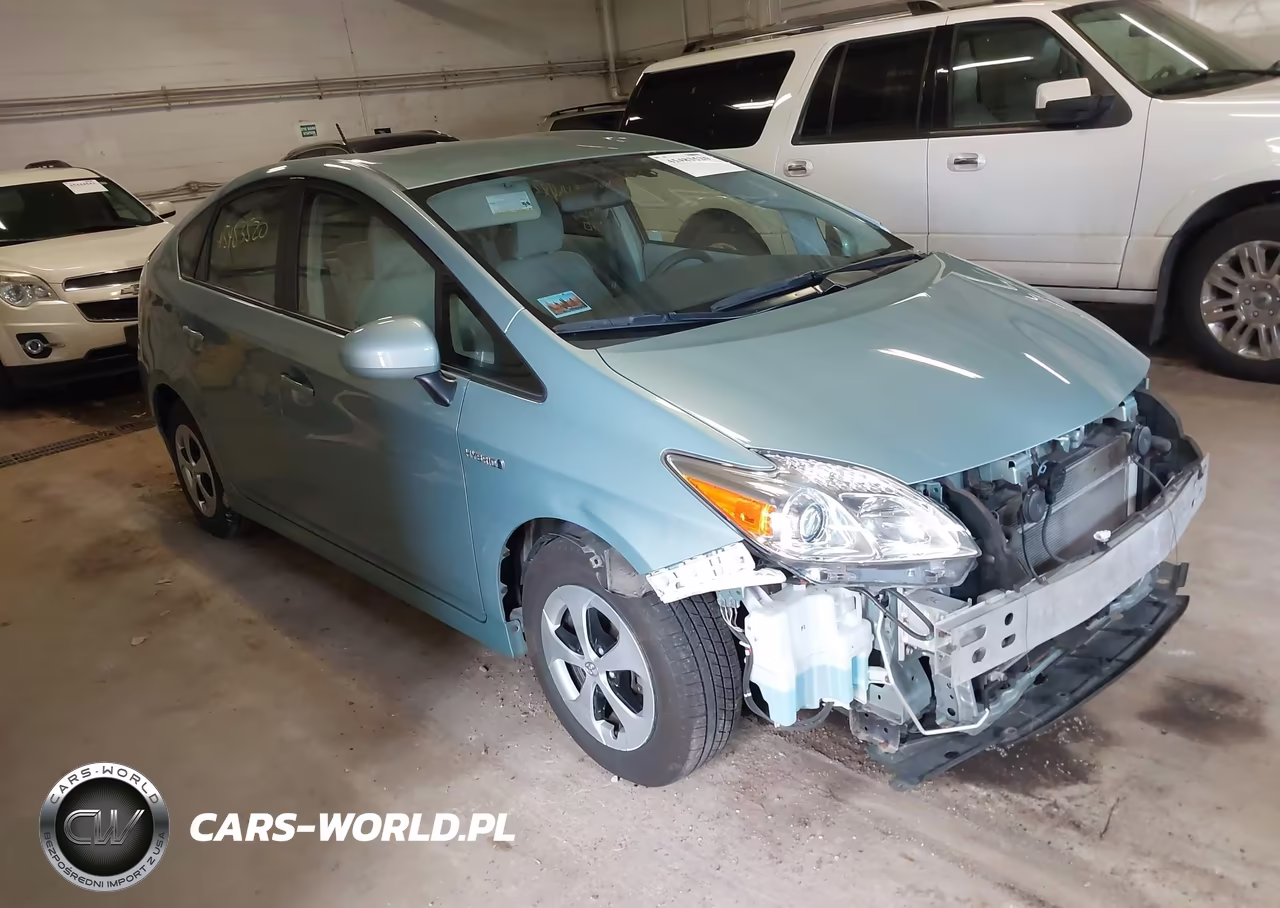 2015 Toyota Prius Three – zdjęcie 1 z 16