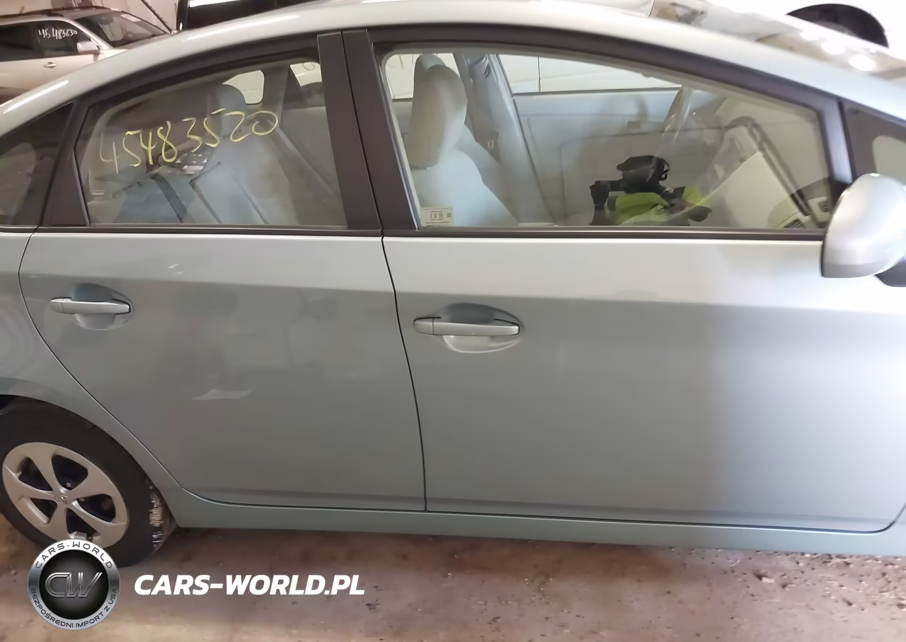 2015 Toyota Prius Three VIN:JTDKN3DU8F1880988 - 13