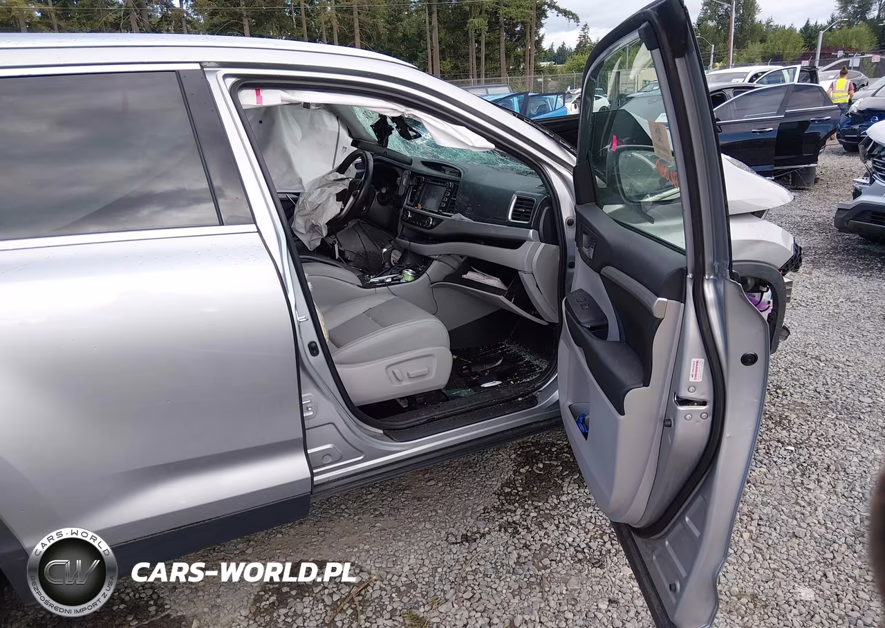 2019 Toyota Highlander Xle VIN:5TDJZRFH1KS982021 - 5
