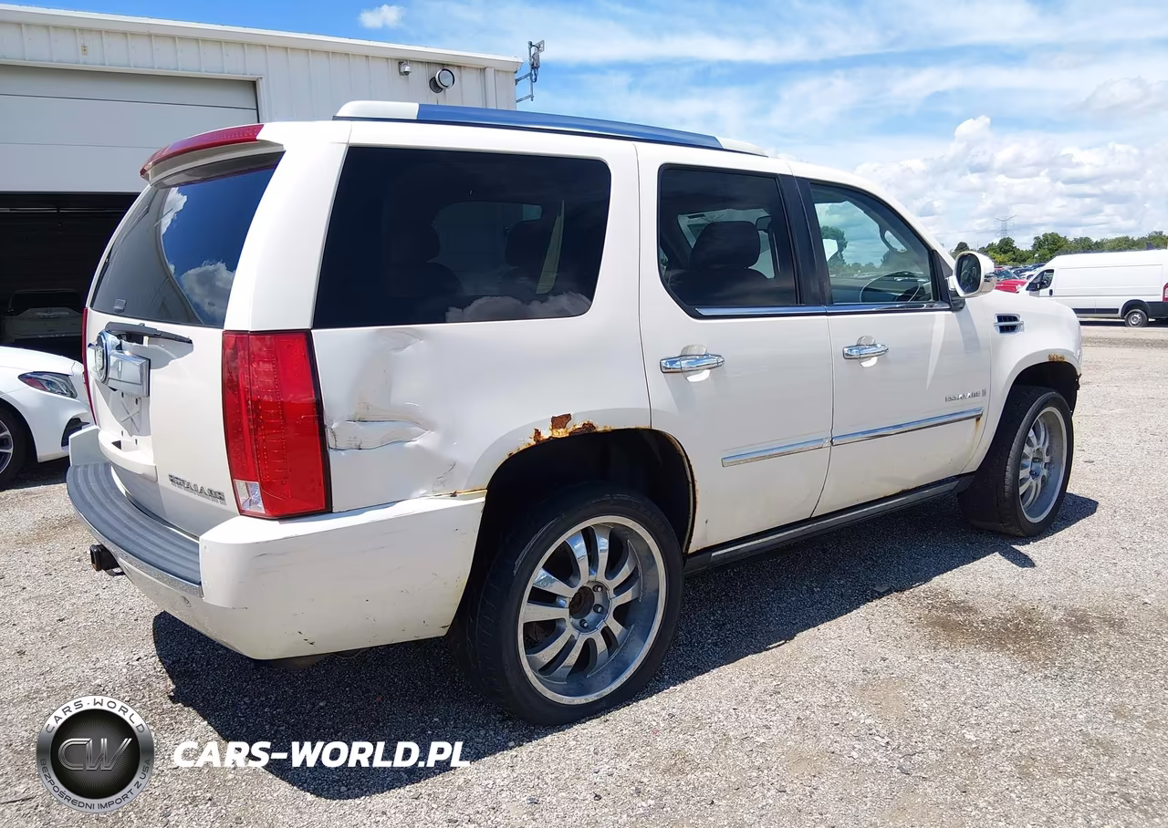 2008 Cadillac Escalade VIN:1GYFK63818R178199 - 4