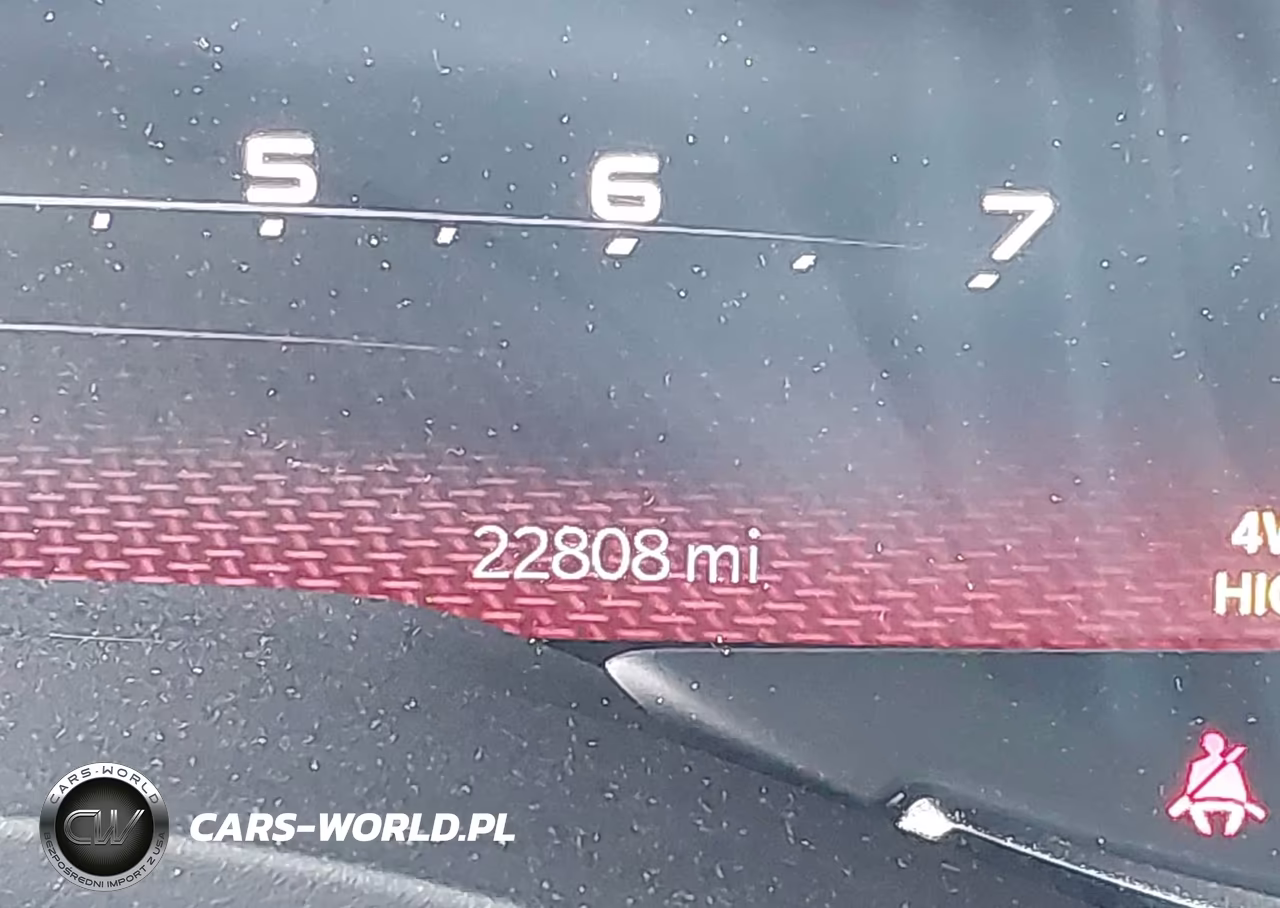 2025 Ram 1500 Laramie 4X4 5'7 Box VIN:1C6SRFJP0SN615299 - 15