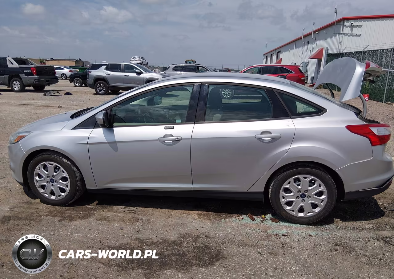 2012 Ford Focus Se VIN:1FAHP3F20CL372410 - 14