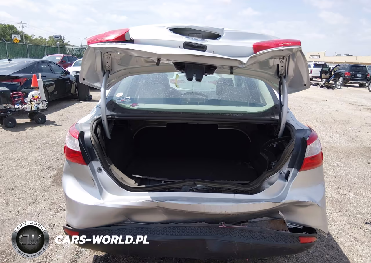 2012 Ford Focus Se VIN:1FAHP3F20CL372410 - 16