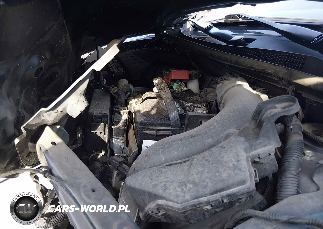 2019 Nissan Sentra S VIN:3N1AB7AP4KY248105 - 10