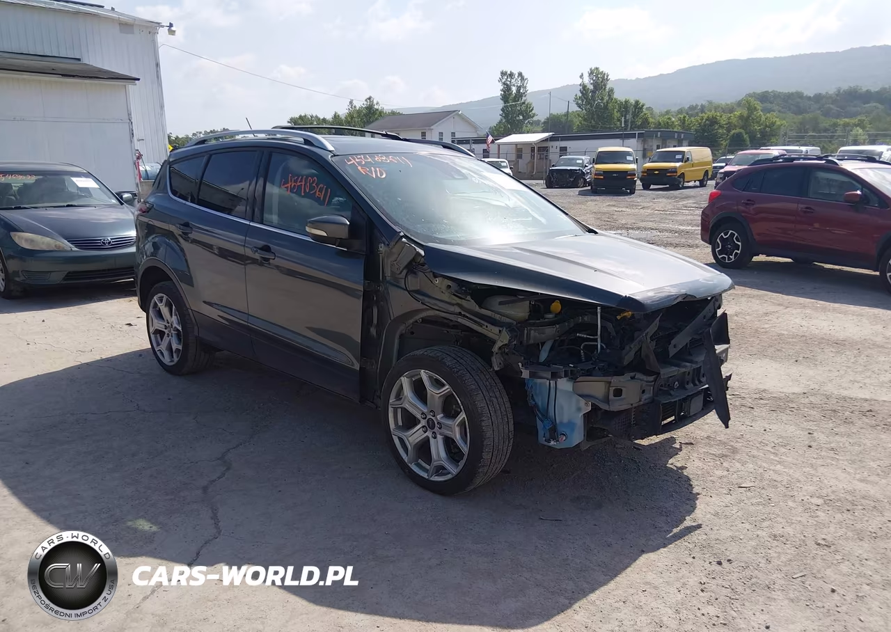 2018 Ford Escape Titanium – zdjęcie 1 z 17