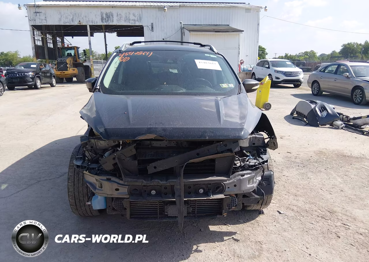 2018 Ford Escape Titanium VIN:1FMCU9J91JUB02805 - 13