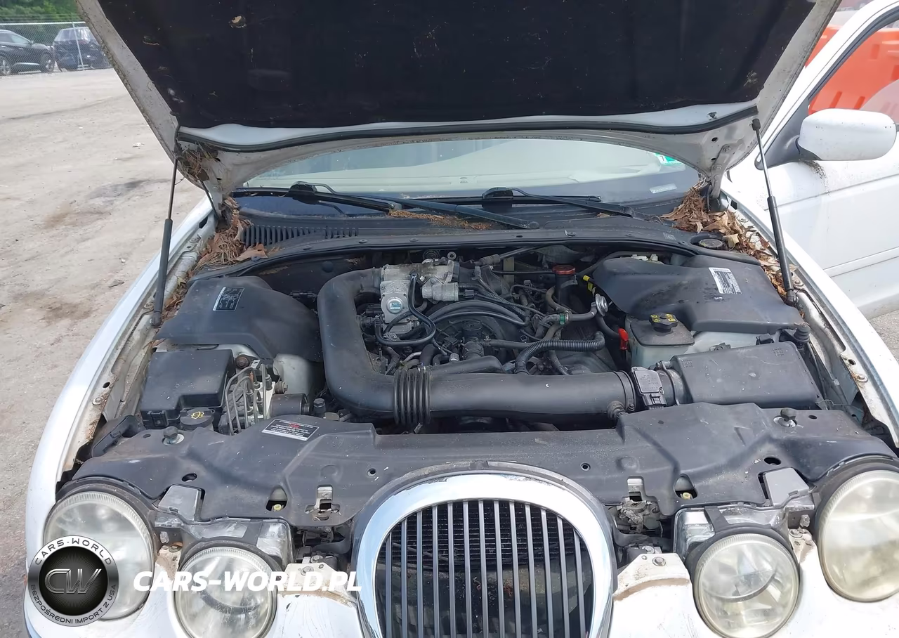 2000 Jaguar S-Type 4.0L V8 VIN:SAJDA01D2YGL55322 - 10