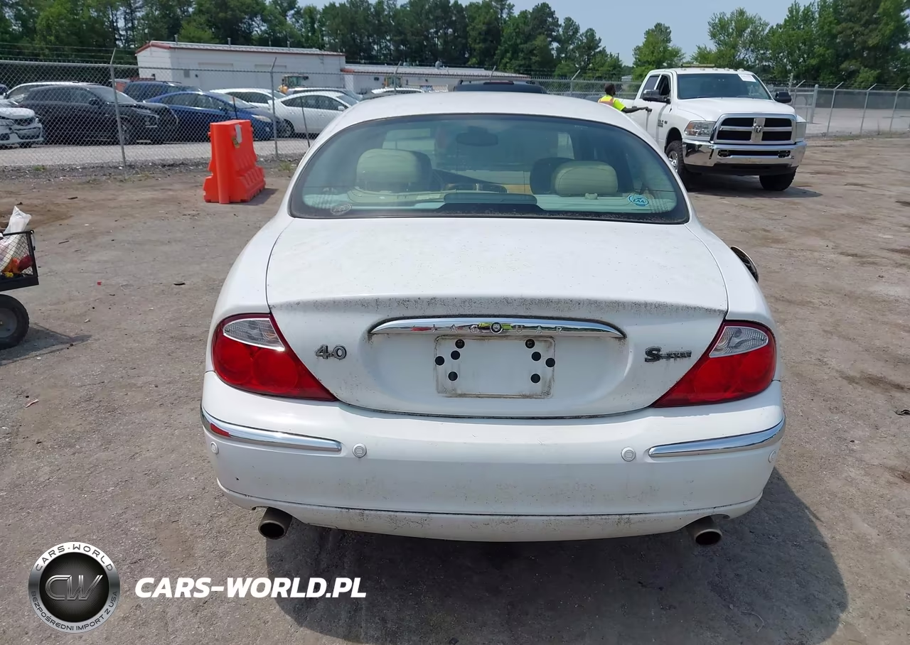 2000 Jaguar S-Type 4.0L V8 VIN:SAJDA01D2YGL55322 - 16