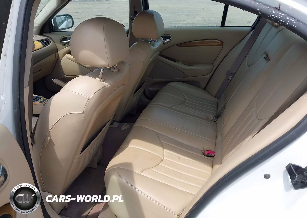 2000 Jaguar S-Type 4.0L V8 VIN:SAJDA01D2YGL55322 - 8