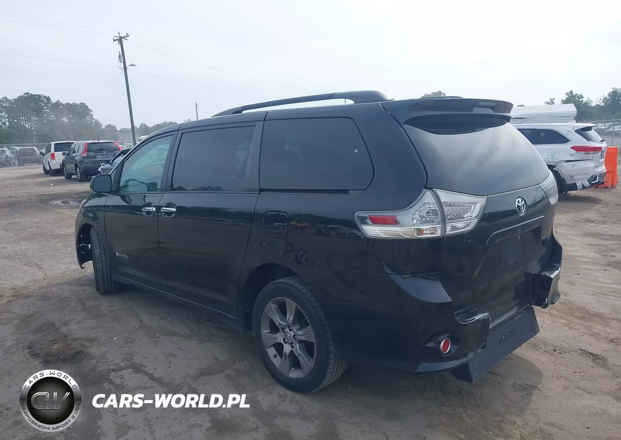 2014 Toyota Sienna Se 8 Passenger VIN:5TDXK3DC6ES422714 - 3