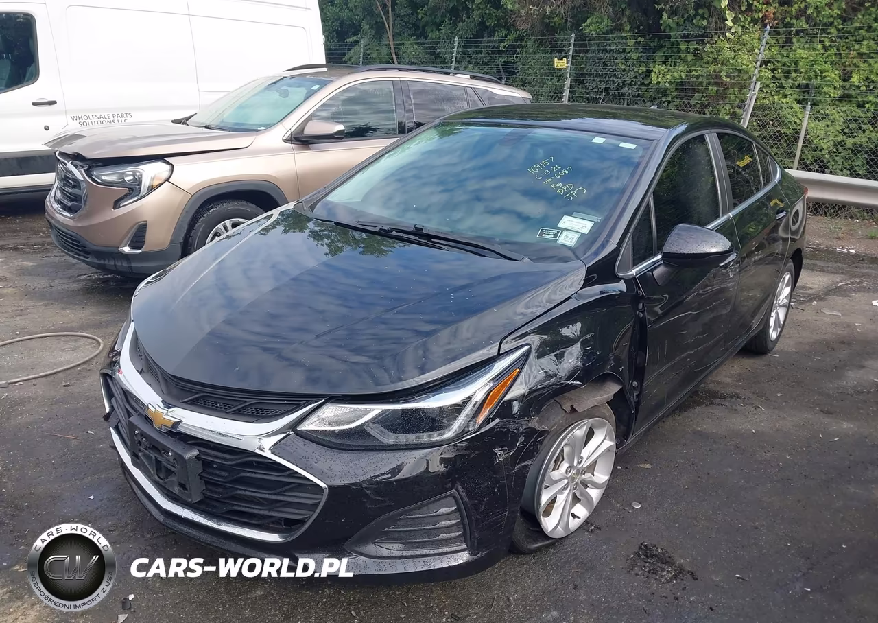 2019 Chevrolet Cruze Lt VIN:1G1BE5SM6K7146087 - 2