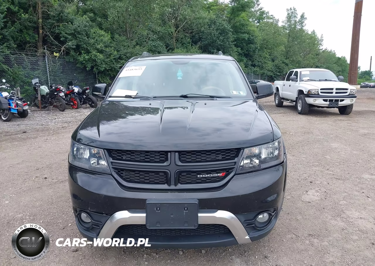 2017 Dodge Journey Crossroad Plus VIN:3C4PDCGB9HT501060 - 13
