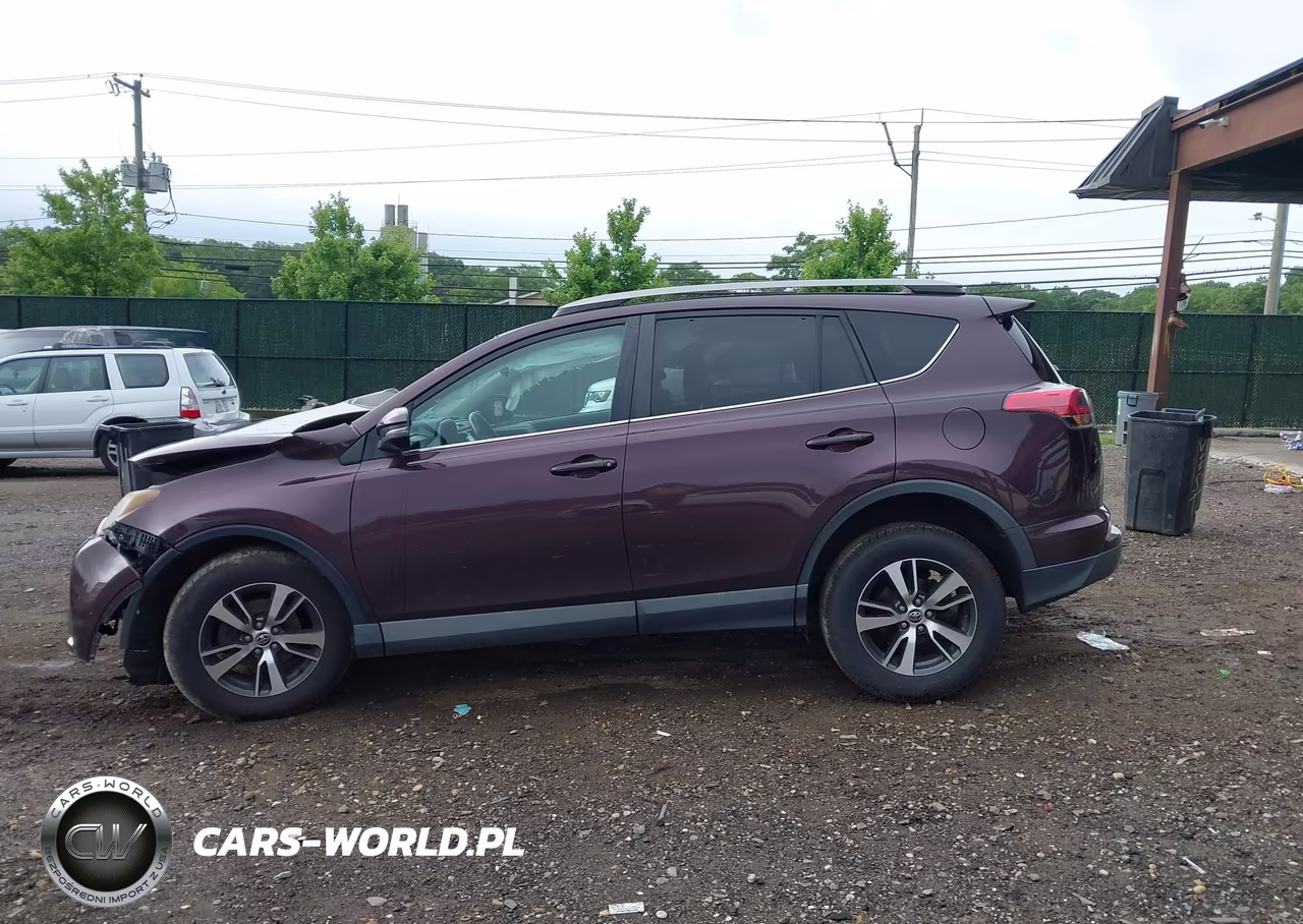 2017 Toyota Rav4 Xle VIN:2T3RFREVXHW654154 - 15