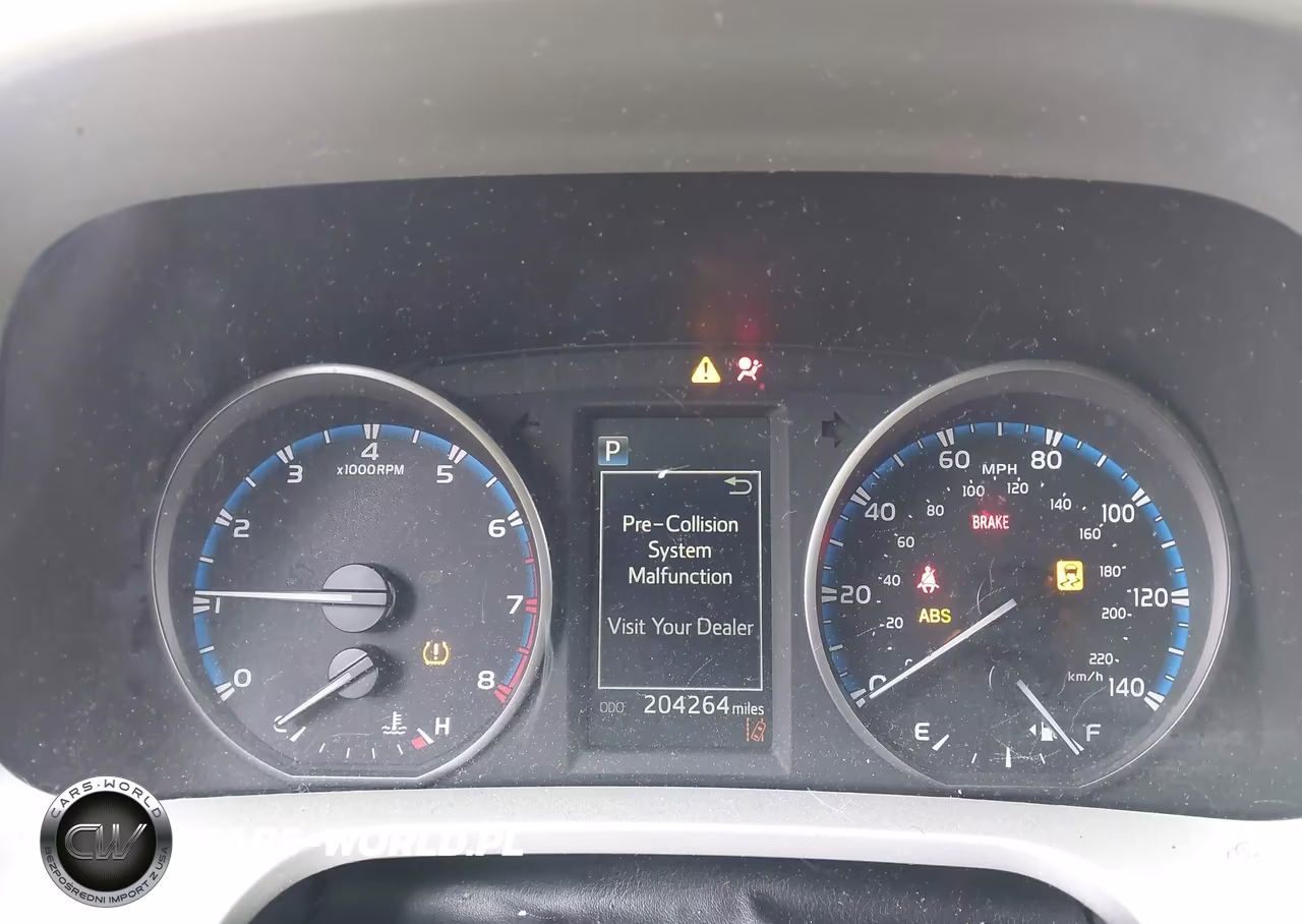 2017 Toyota Rav4 Xle VIN:2T3RFREVXHW654154 - 7