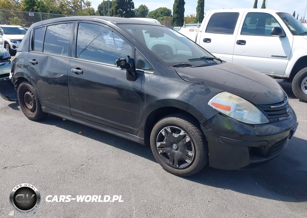 2010 Nissan Versa 1.8S