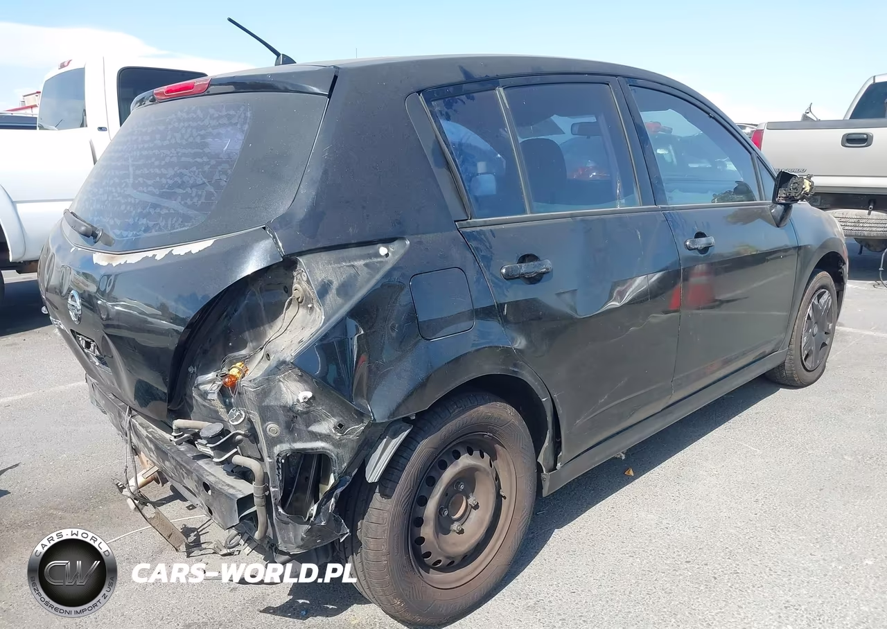 2010 Nissan Versa 1.8S VIN:3N1BC1CP1AL361078 - 4