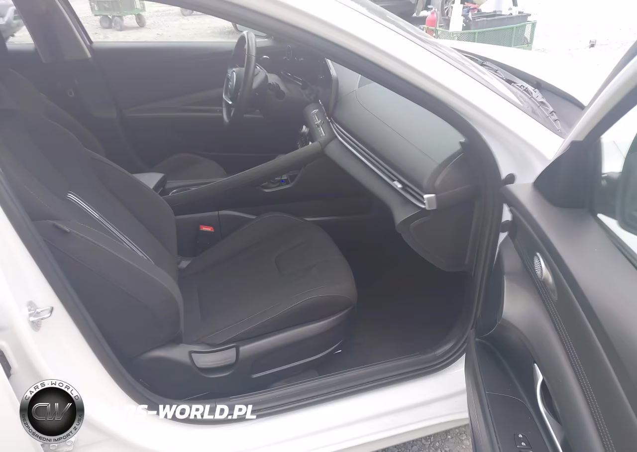 2025 Hyundai Elantra Sel Convenience VIN:KMHLS4DG7SU983692 - 5