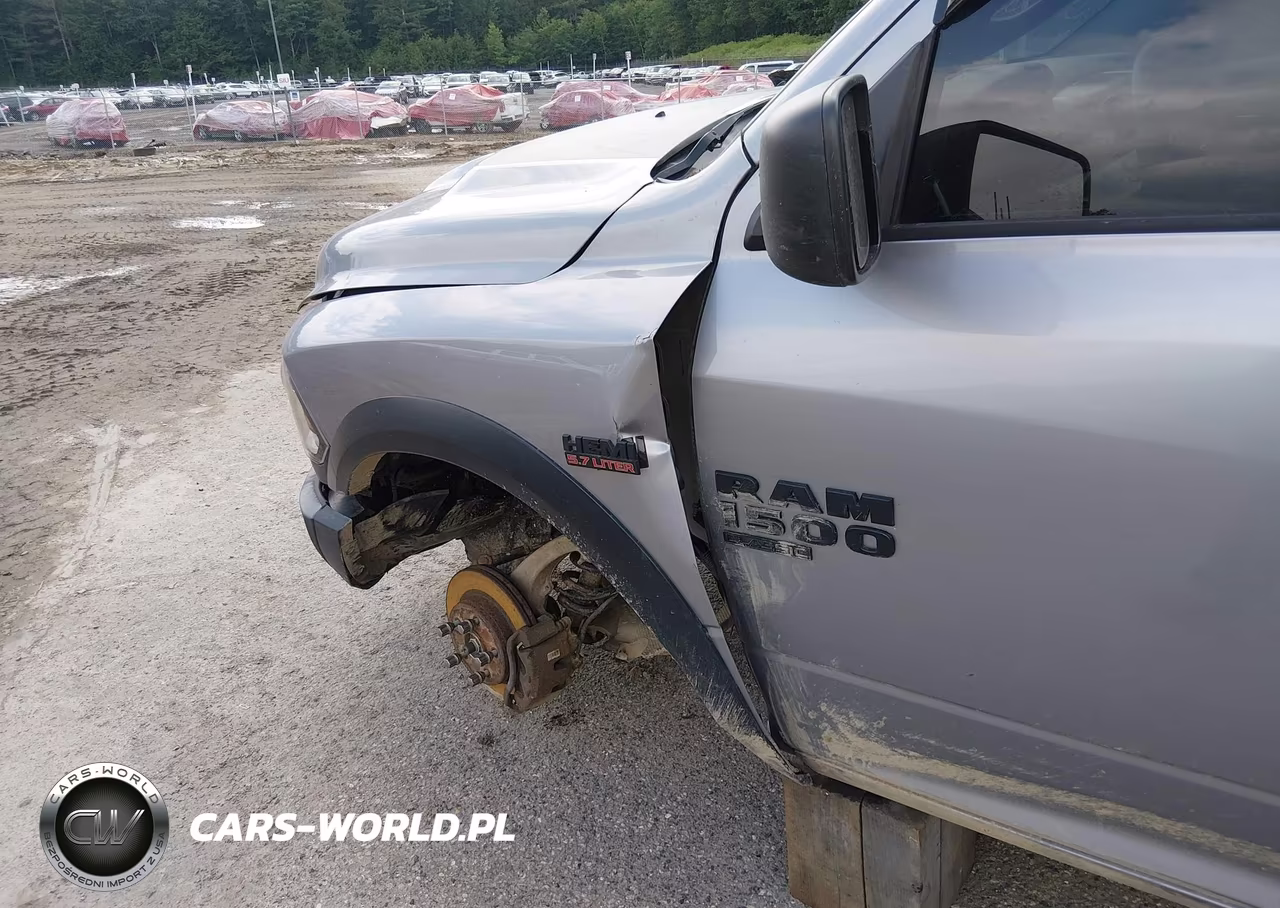 2019 Ram 1500 Classic Warlock 4X4 6'4 Box VIN:1C6RR7GT9KS717873 - 18