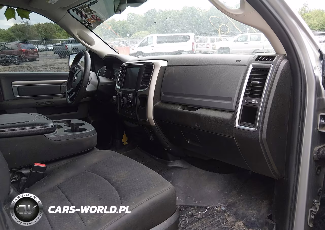 2019 Ram 1500 Classic Warlock 4X4 6'4 Box VIN:1C6RR7GT9KS717873 - 5